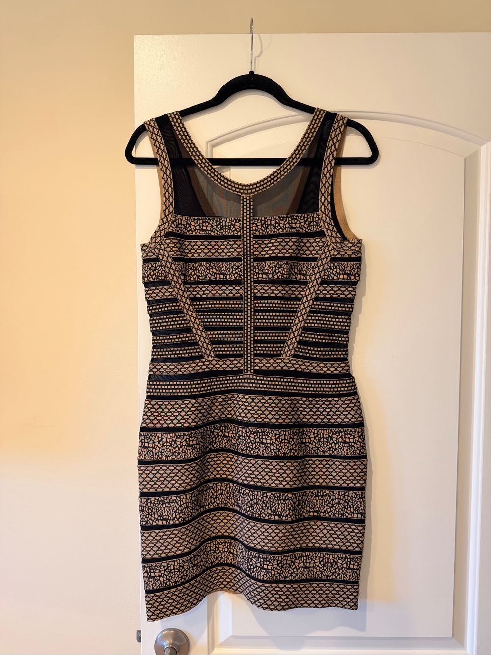Gracia Black and Beige Patterned Mini Dress